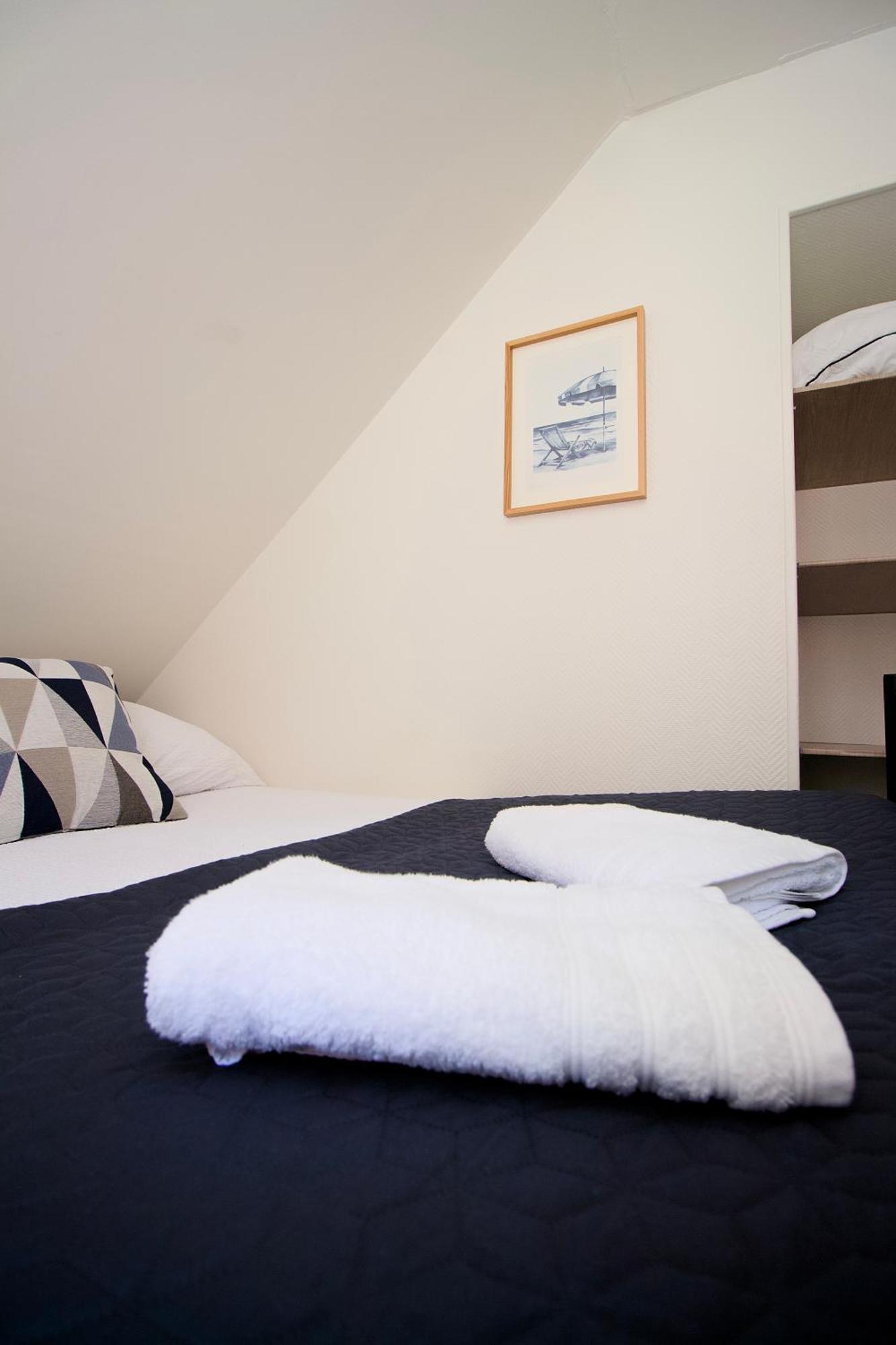 Petit Duplex Lumineux, Hyper Centre A 2 Pas Du Port, Intendance Luxury Host แชร์บูร์ก อ็อง กงต็องแต็ง ภายนอก รูปภาพ